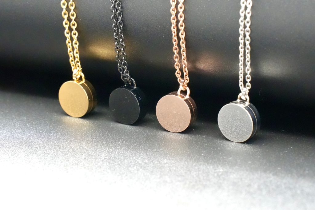 メモリアルペンダント　ラウンド